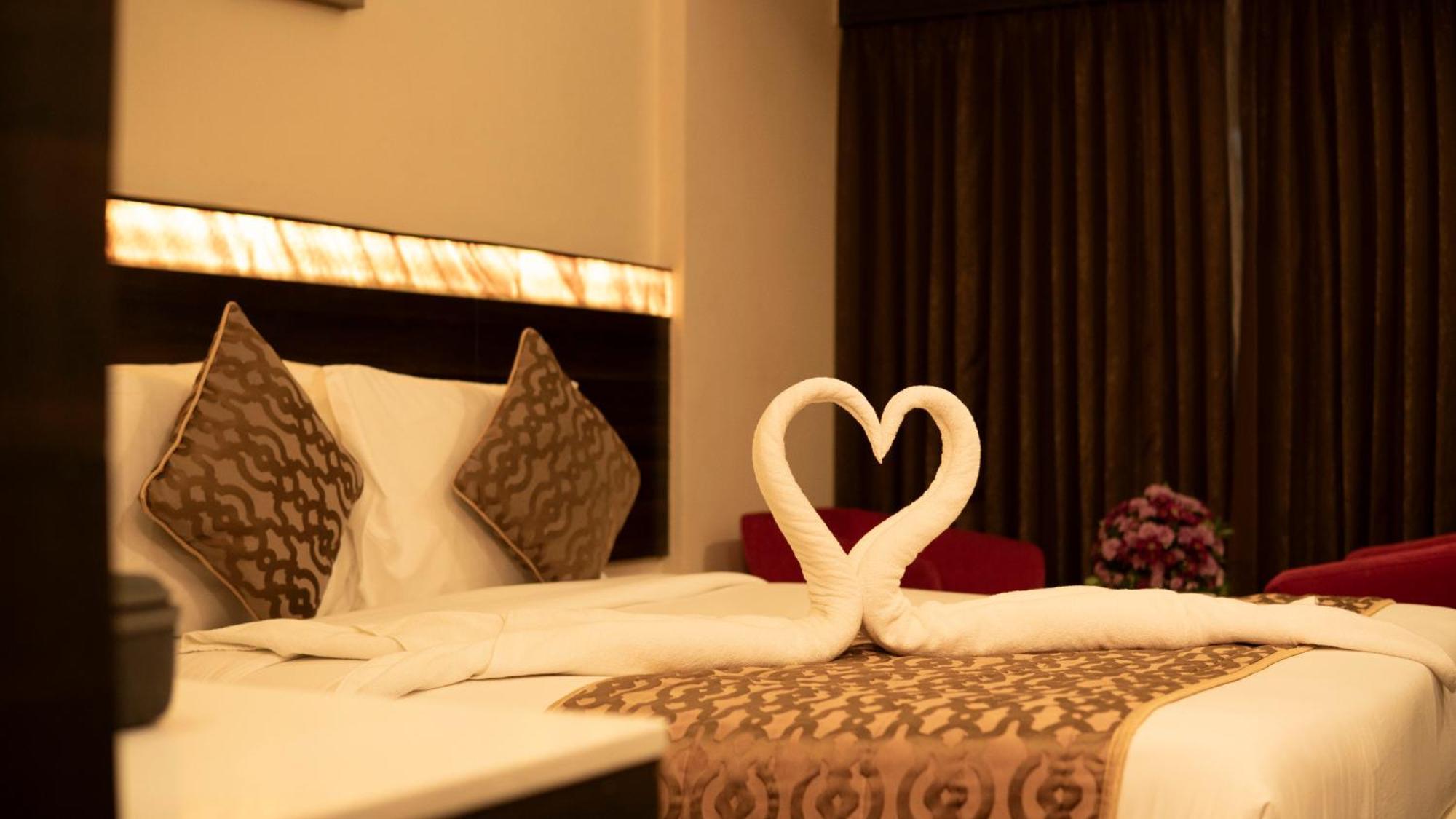 Hotel Park Elanza Csennai Kültér fotó