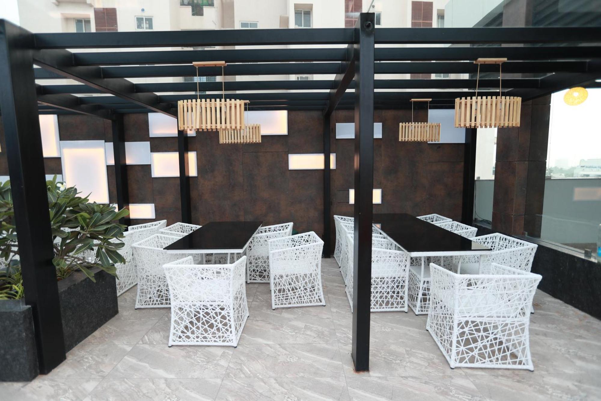 Hotel Park Elanza Csennai Kültér fotó