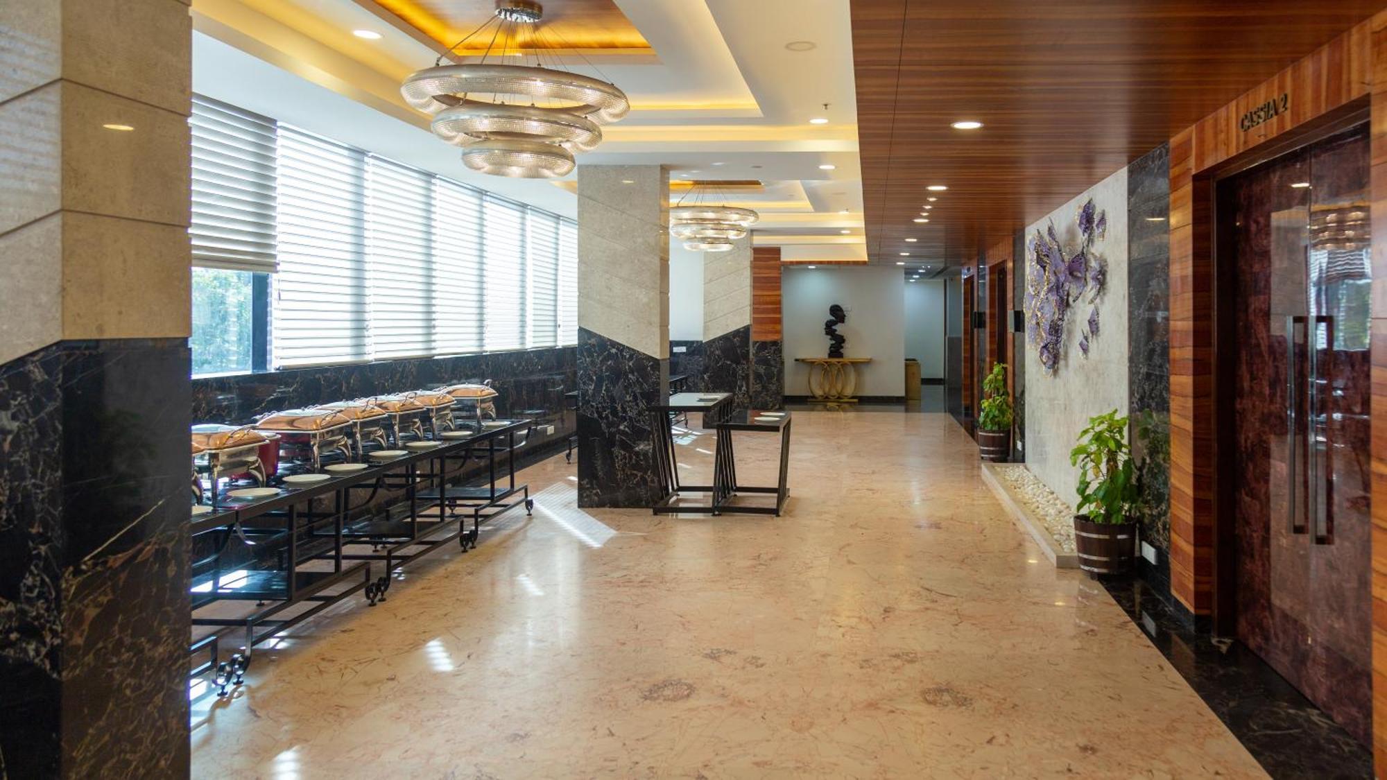 Hotel Park Elanza Csennai Kültér fotó